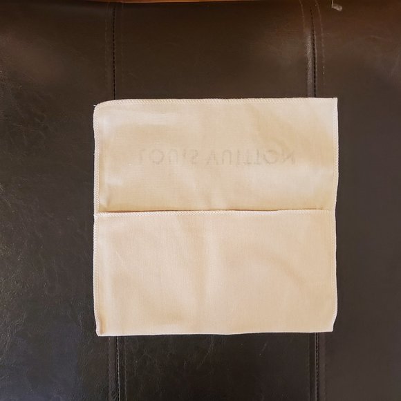 Louis Vuitton Shopping Bag, Box, & Dust Bags - Picture 9 of 16